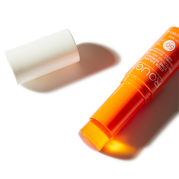 Sunscreen stick for sensitive areas SPF50+